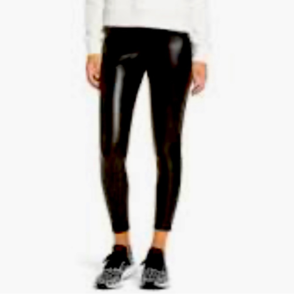 Nordstrom NO434070MI - Slick cropped faux leather leggings